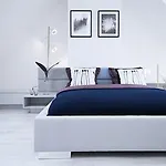 Absyntapart - Bulwar Staromiejski Wroclaw