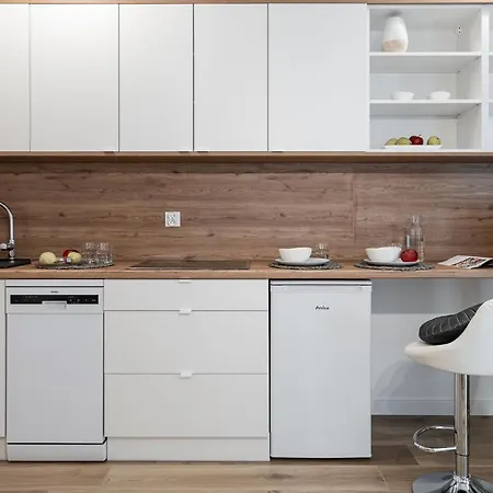 Absyntapart - Bulwar Staromiejski *