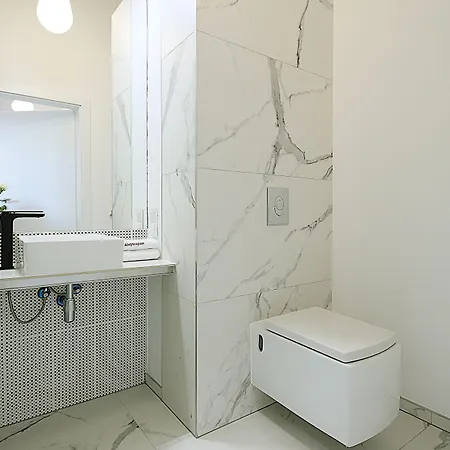 Absyntapart - Bulwar Staromiejski Βρότσλαβ