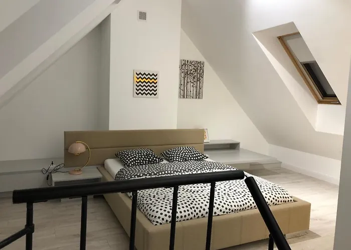 Absyntapart - Bulwar Staromiejski