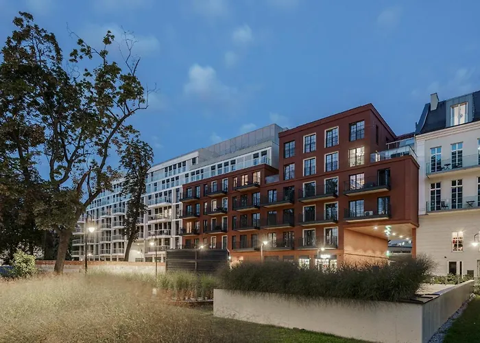 Absyntapart - Bulwar Staromiejski * Вроцлав