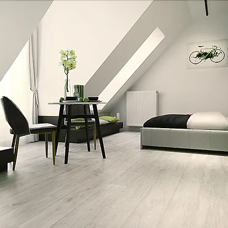 Absyntapart - Bulwar Staromiejski *