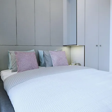 Absyntapart - Bulwar Staromiejski Breslavia