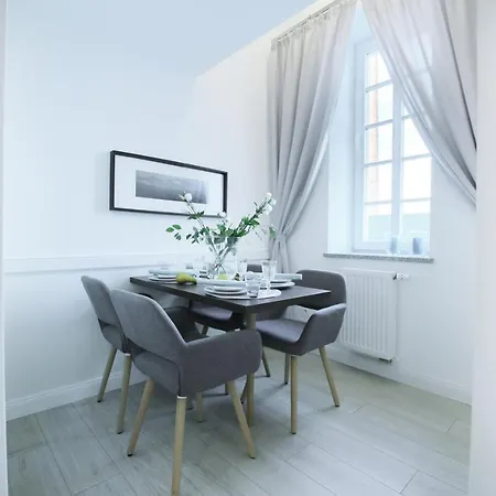 Absyntapart - Bulwar Staromiejski *