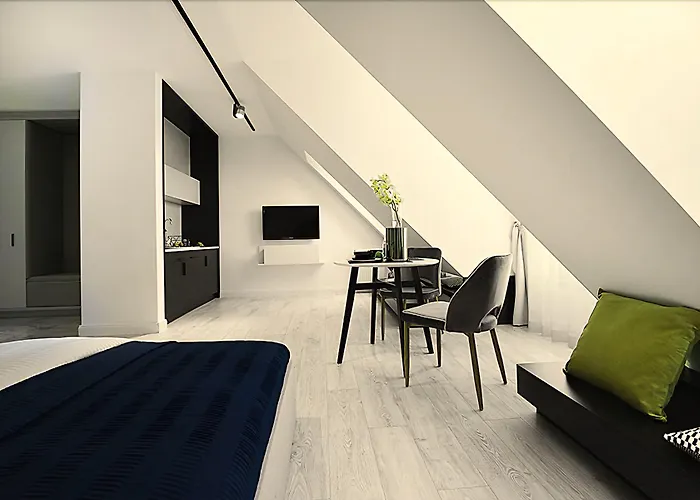 Absyntapart - Bulwar Staromiejski * ヴロツワフ